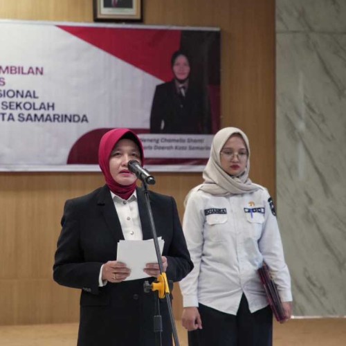 Lantik Kepala Sekolah dan Pejabat Fungsional, Neneng Dorong ASN Profesional dan Adaptif