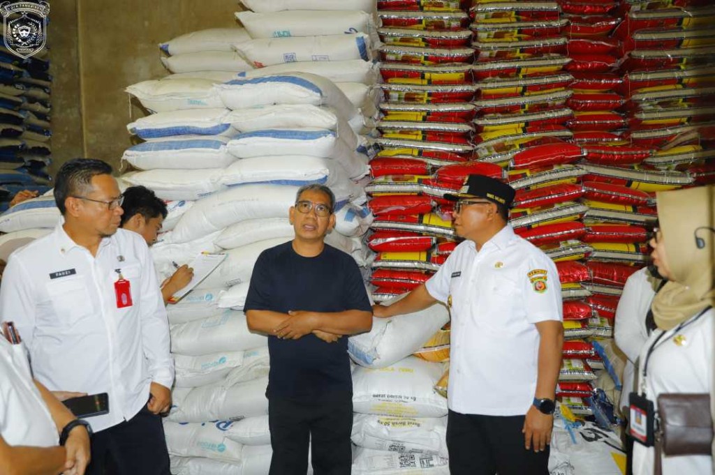 Sidak Bapokting, Wawali Pastikan Stok Aman dan Inflasi ...