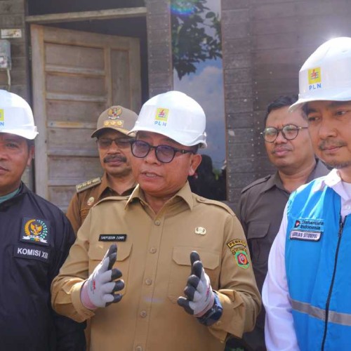 Pemkot Samarinda, PLN, dan DPR RI Resmikan 65 Sambungan Listrik Gratis untuk Warga Sidomulyo