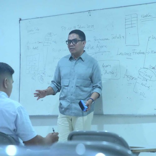 Dua Kampus Satu Semangat, Andi Harun Berbagi Ilmu Hukum